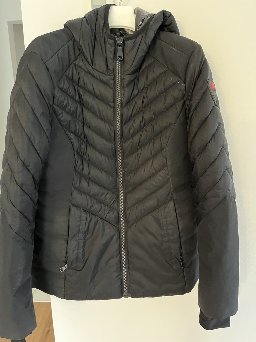 Pajar Ski Puffer Women M Black Quilted Jacket Reflective Hood Outdoor Athleisure
